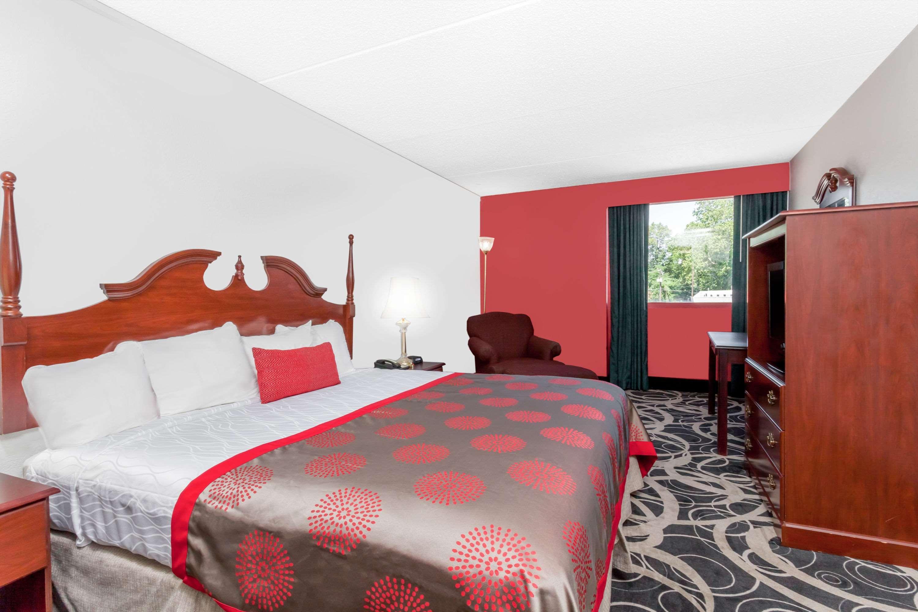 Ramada By Wyndham Henderson/Evansville Экстерьер фото