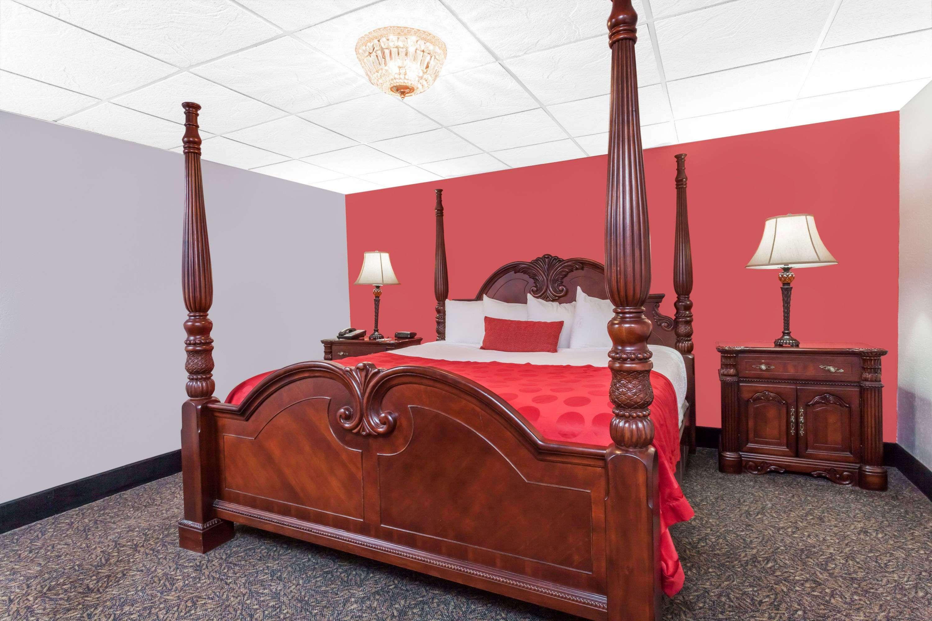 Ramada By Wyndham Henderson/Evansville Экстерьер фото
