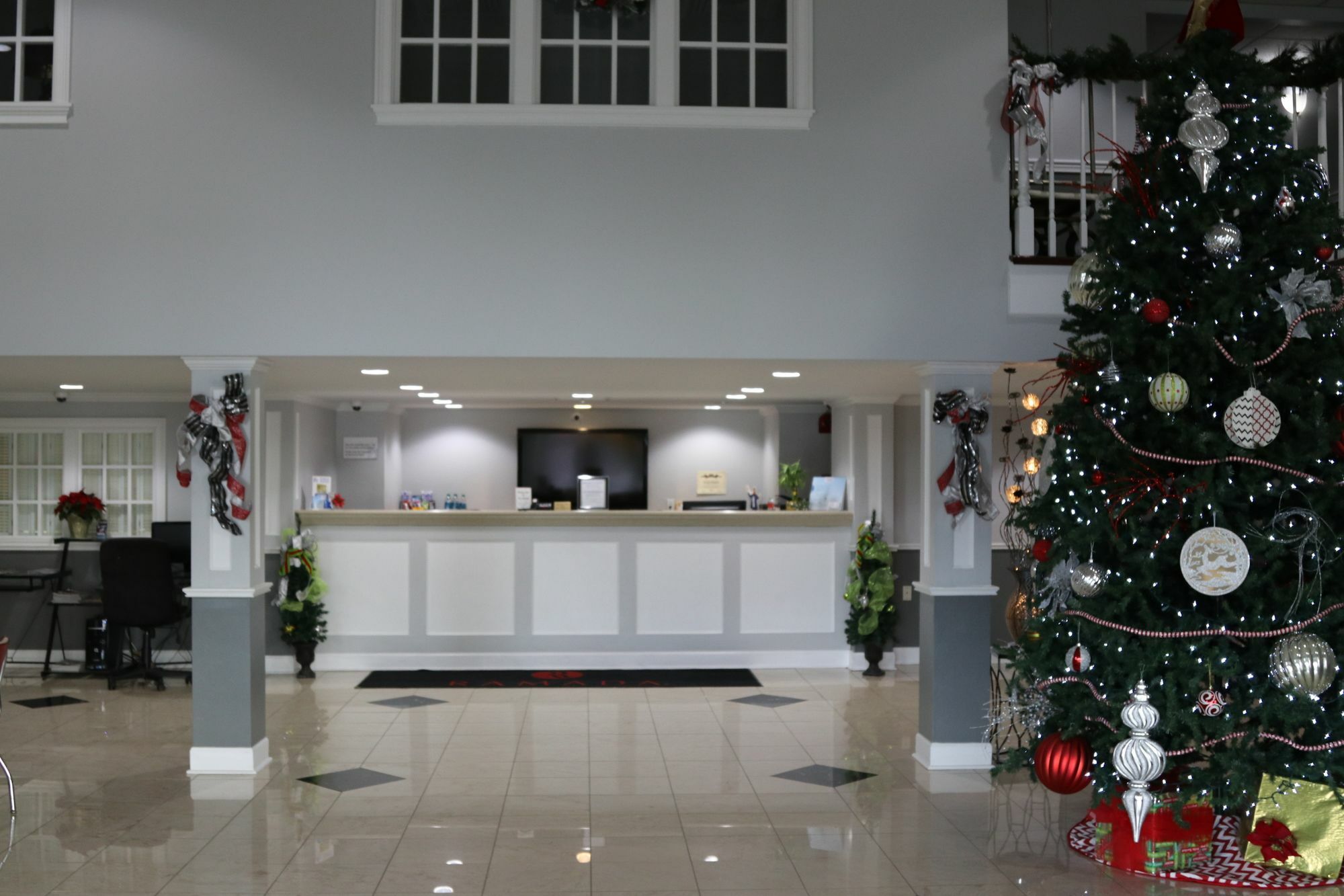 Ramada By Wyndham Henderson/Evansville Экстерьер фото